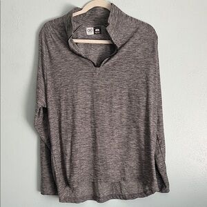 Gray mens Top